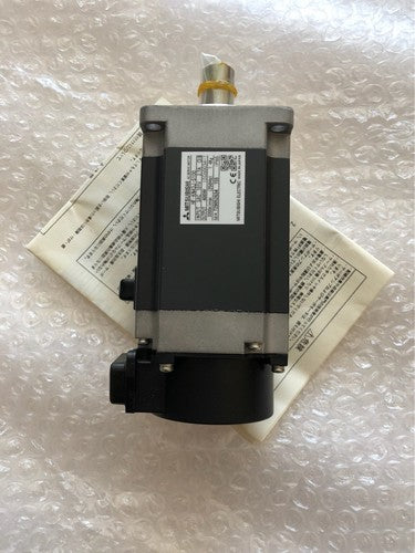 Mitsubishi HF-KN43J-S100 Servo Motor IN BOX Free Shipping