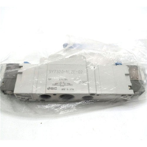 one  SMC solenoid valve SY7320-5LZE-02 in box Free shipping