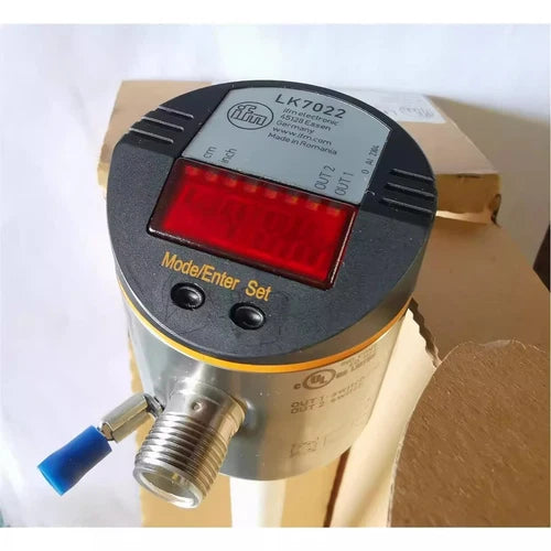 1PC  IFM LK7022 LK 7022 Liquid level Sensor ping