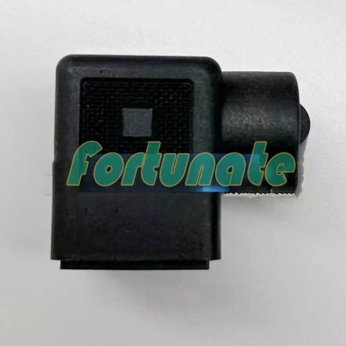 1PCS  FIT FOR 5001737 solenoid coil plug Replacement