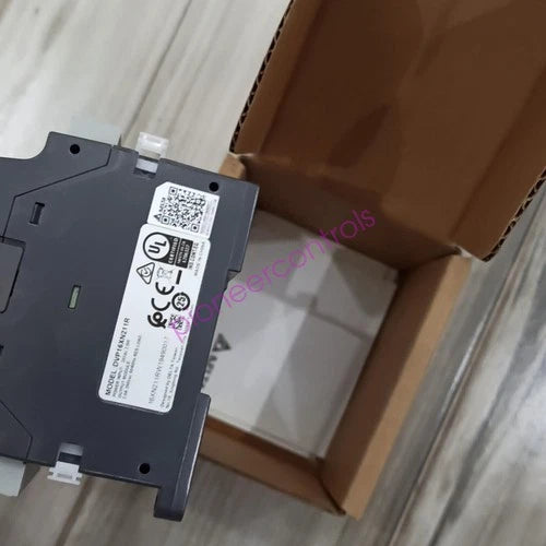 1PC  Programmable Controller   DVP16XN211R