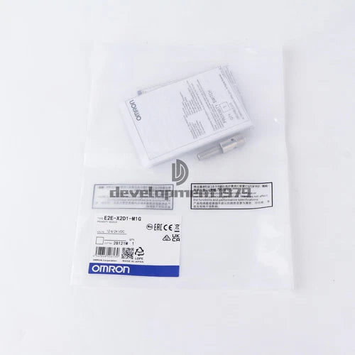 1PC ONE  E2E-X2D1-M1G E2EX2D1M1G  Proximity Switch