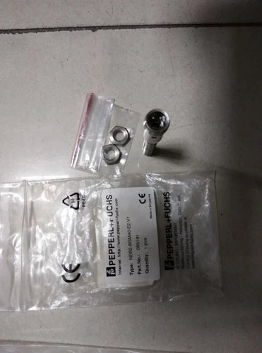 1PCS   sensor  NBB2-8GM40-E2-V1